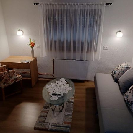 Apartman Soljac Perusic Ngoại thất bức ảnh